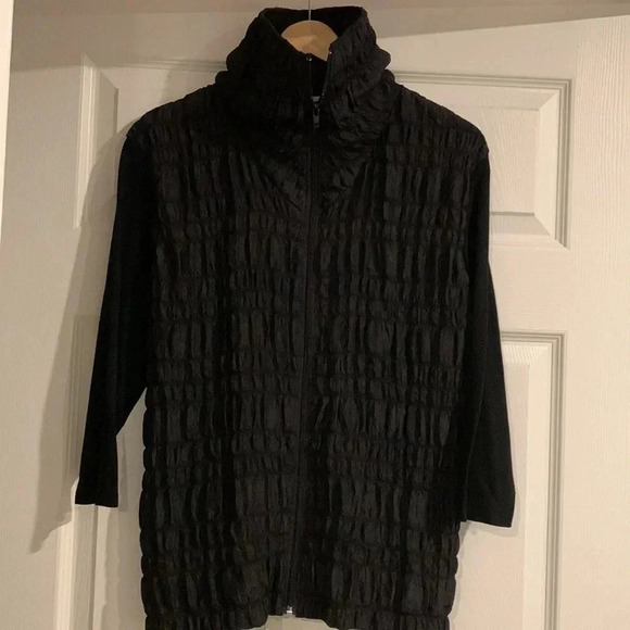 Light Sweater Zip Jacket  M - Picture 2 of 10